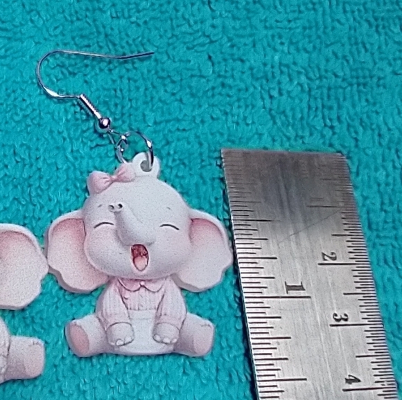 Cute pink grey yawning baby elephant wire dangle earrings - Picture 2 of 3